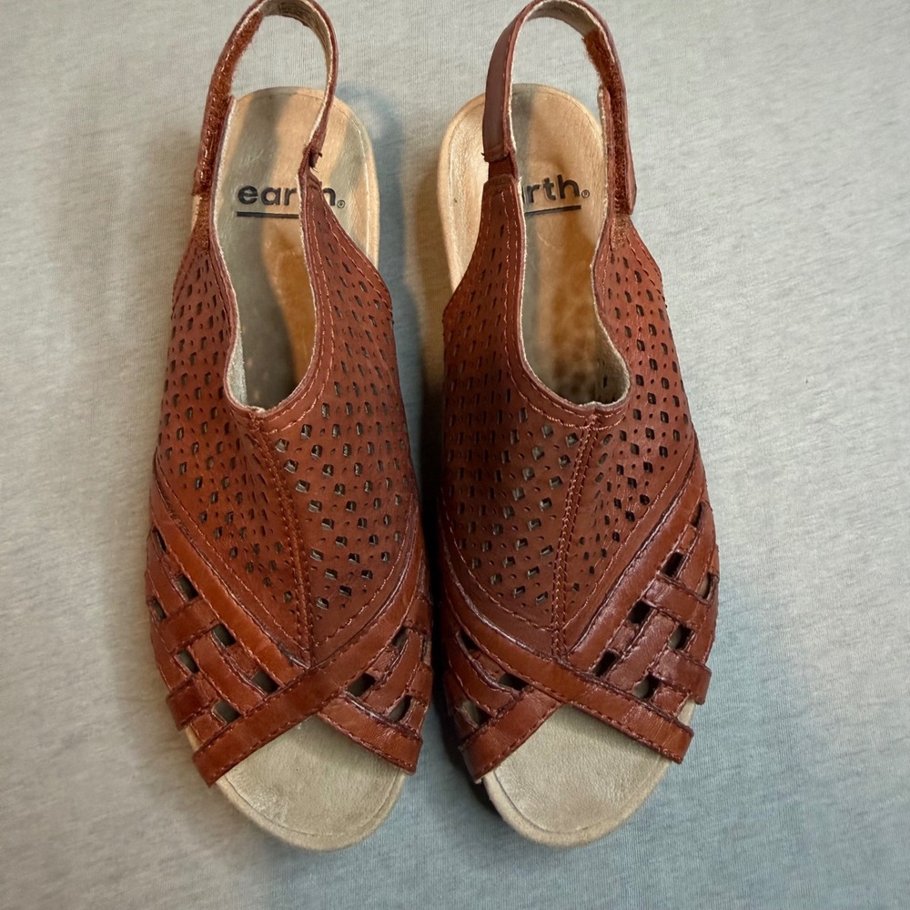 Earth Pisa Galli Terracotta Brown Leather Laser Cut Wedge Sandals Womens 5M
